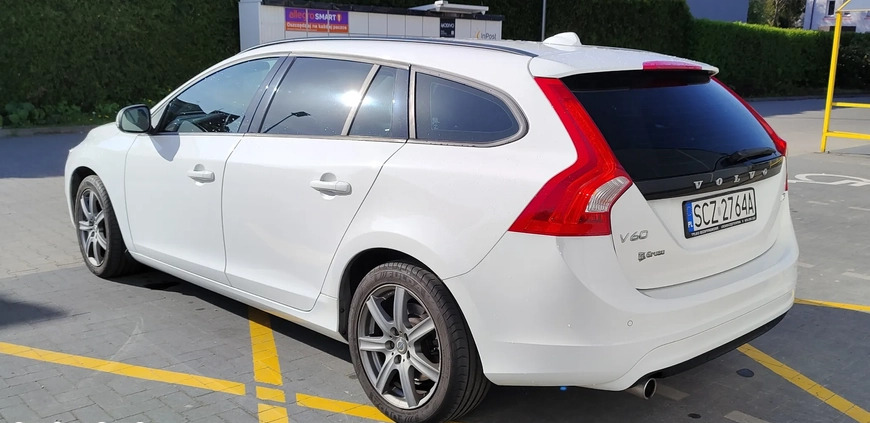 Volvo V60 cena 63900 przebieg: 149500, rok produkcji 2018 z Częstochowa małe 436